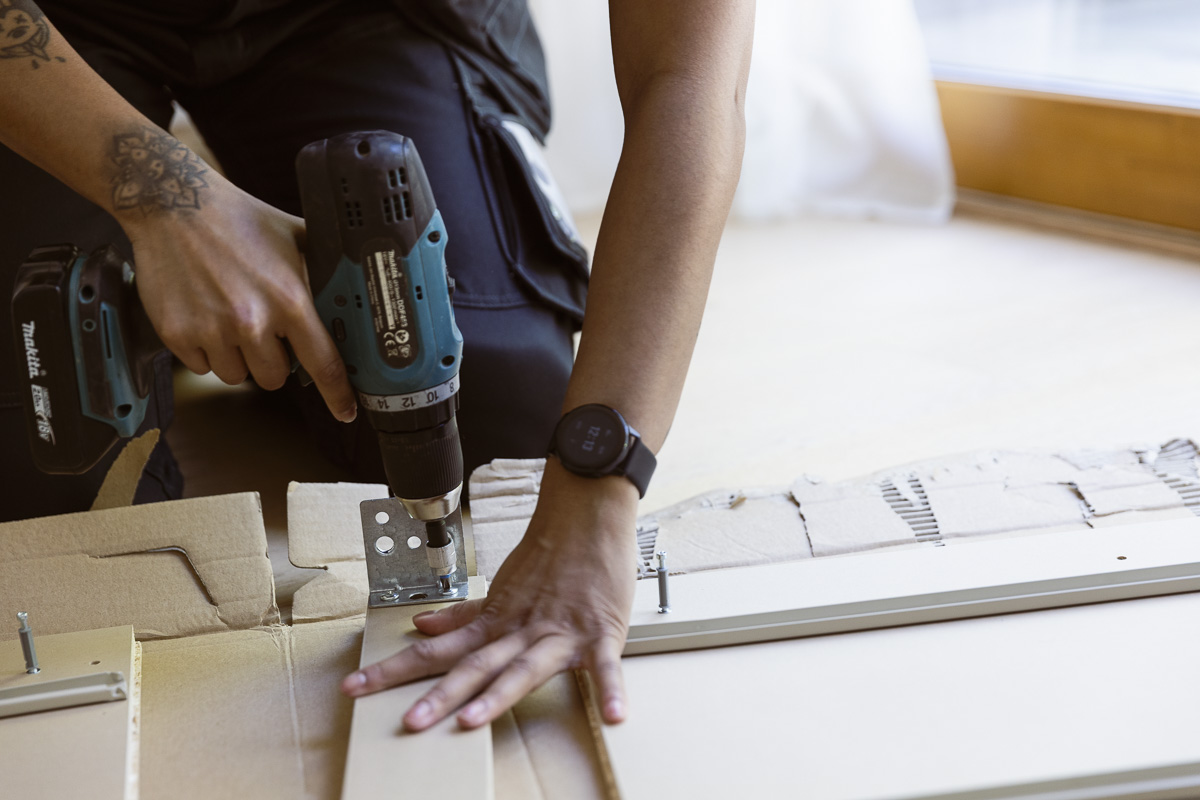 hjalp-med-mobelmontering-mio-hemfixarna